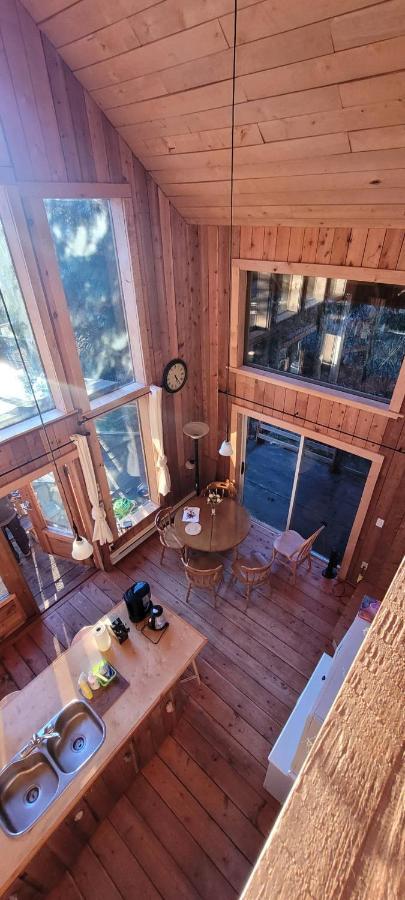Villa Ocean Views & Sunset Beach Cabin With Soaker Tub & Fire Pit à Powell River Extérieur photo