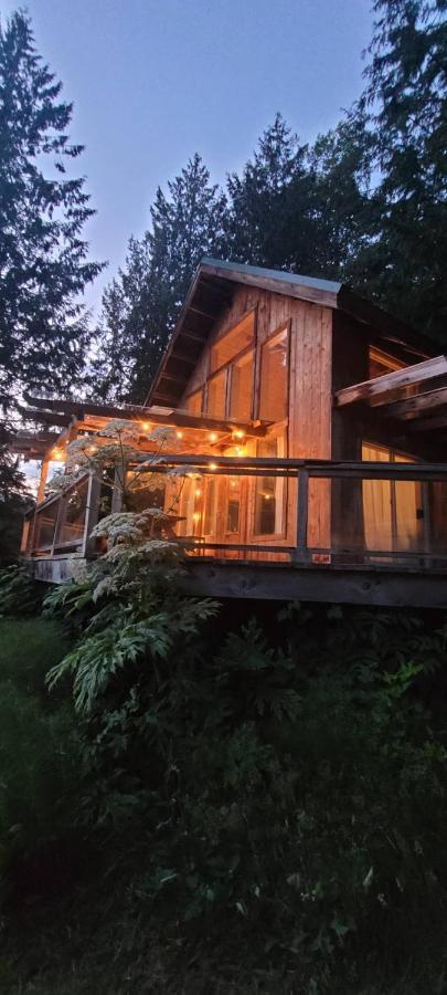 Villa Ocean Views & Sunset Beach Cabin With Soaker Tub & Fire Pit à Powell River Extérieur photo